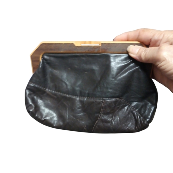 Vintage Genuine Leather Made in Hong Kong Beautiful Brown Women's Clutch. - Picture 2 of 11